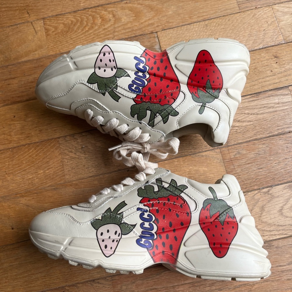 100% Authentic Gucci Strawberry Sneakers